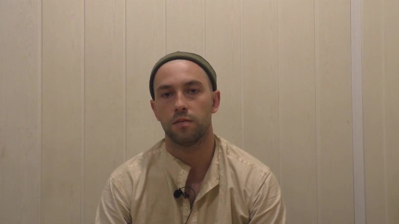 Ukraine War - Ukrainian soldier told that he surrendered