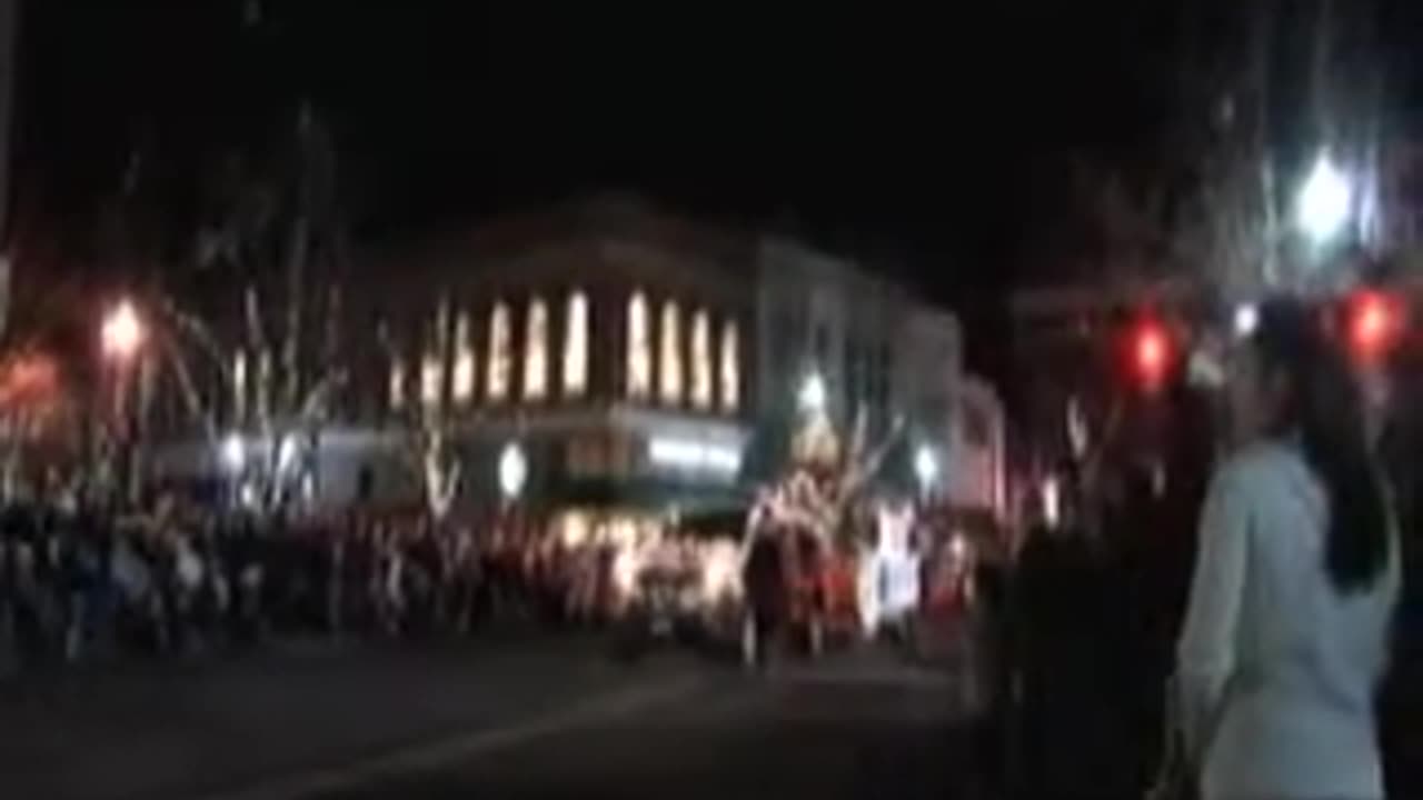 Christmas Parade 2011 Part 4