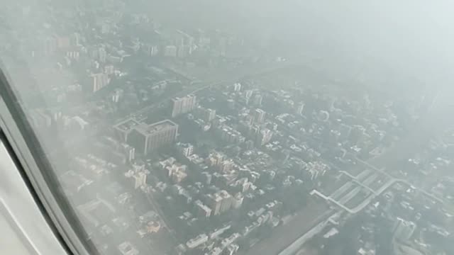 Plane take-off 😱 |Amazing scene| 🌦️what is out there 😱😱