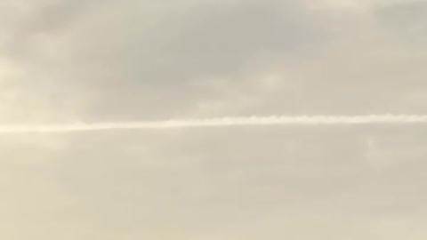 Evening of 29 April 2022 Northern NSW SkyWatch - Chemtrails GeoEngineering continues