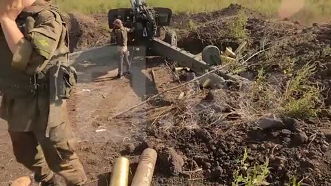 Destruction of positions of Ukrainian militants by DPR artillery strikes