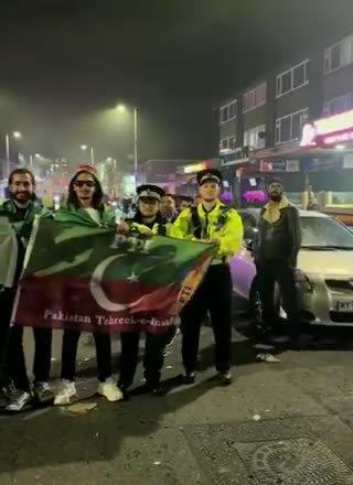 UK police posing for pictures like this trying to be on both sides when it should be on none
