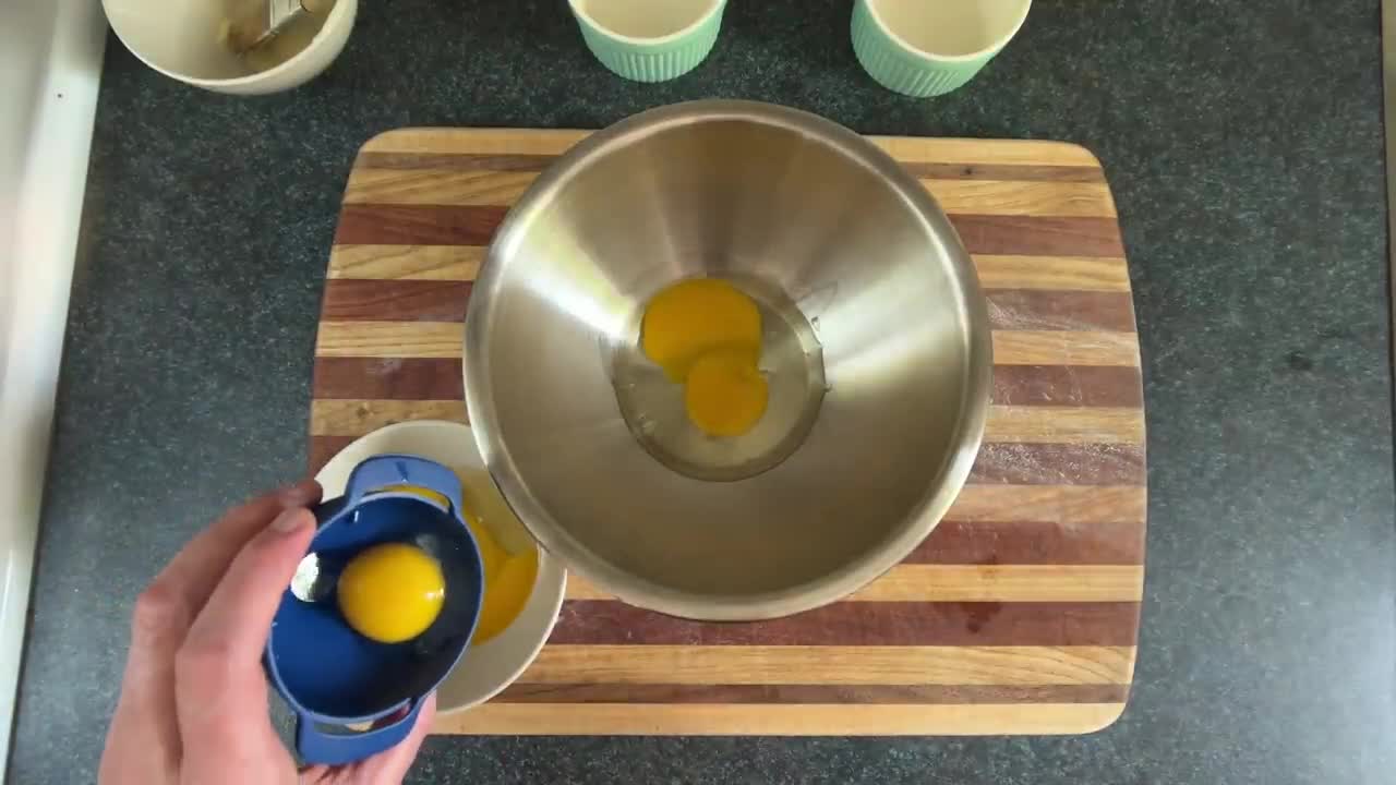 Chocolate Lava Cake - You Suck at Cooking (episode 142)