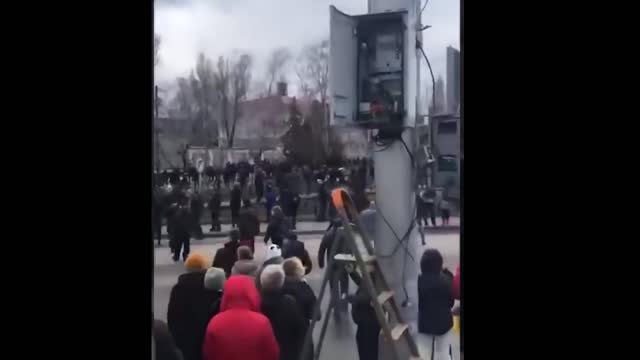 Shots Fired In Ukrainian City As Protest Against Russian Occupation