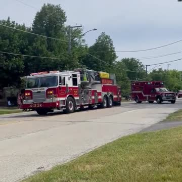 Breaking: Mass Shooting Reported at a 4th of July Parade in Wealthy Chicago Suburb