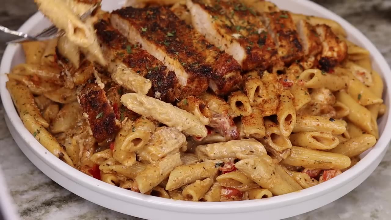 Creamy Cajun Chicken Pasta | How To Make Cajun Chicken Pasta