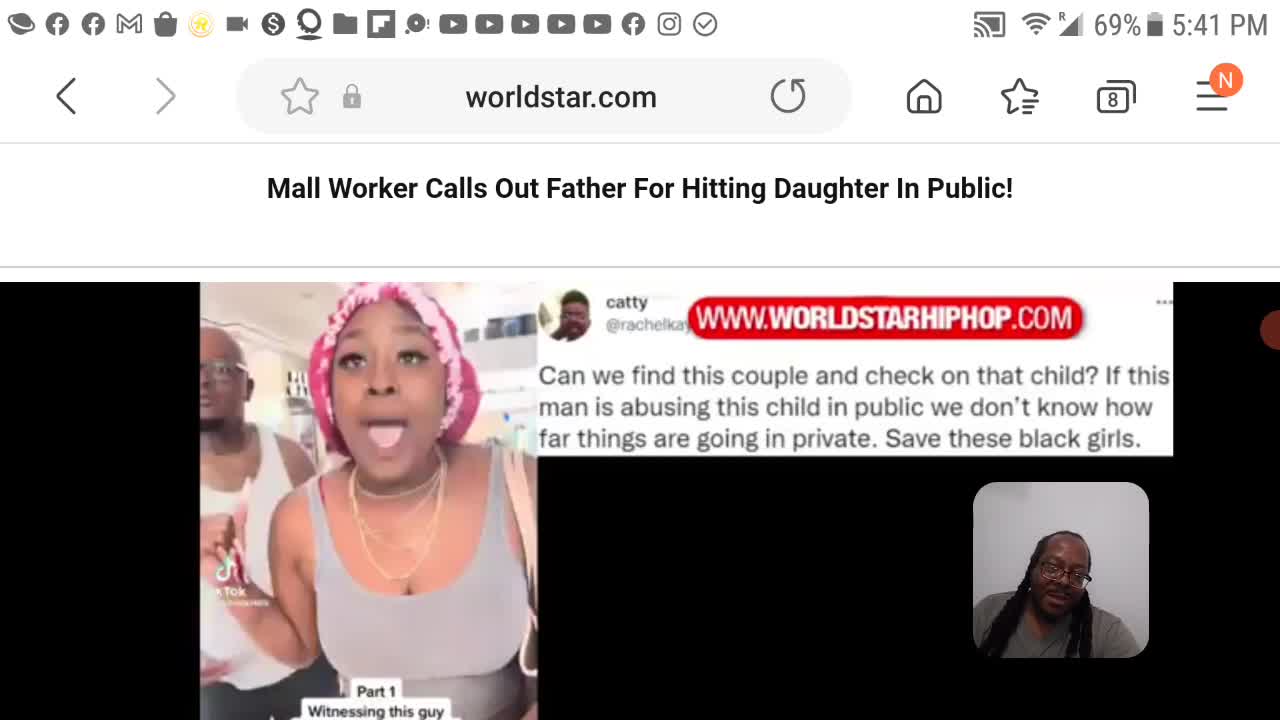 Mall Worker Calls Out Father For Hitting Daughter In Public!