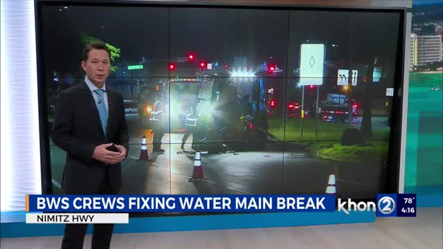 Water main break closes 2 west lanes on Nimitz Highway