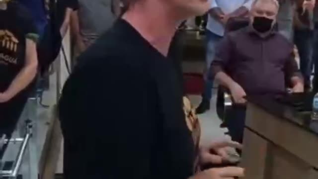 Inegável.