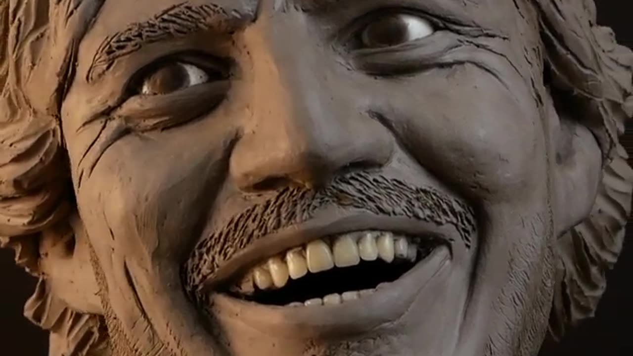 Sculpting Pedro Pascal - The Unbearable Weight of Massive Talent #shorts