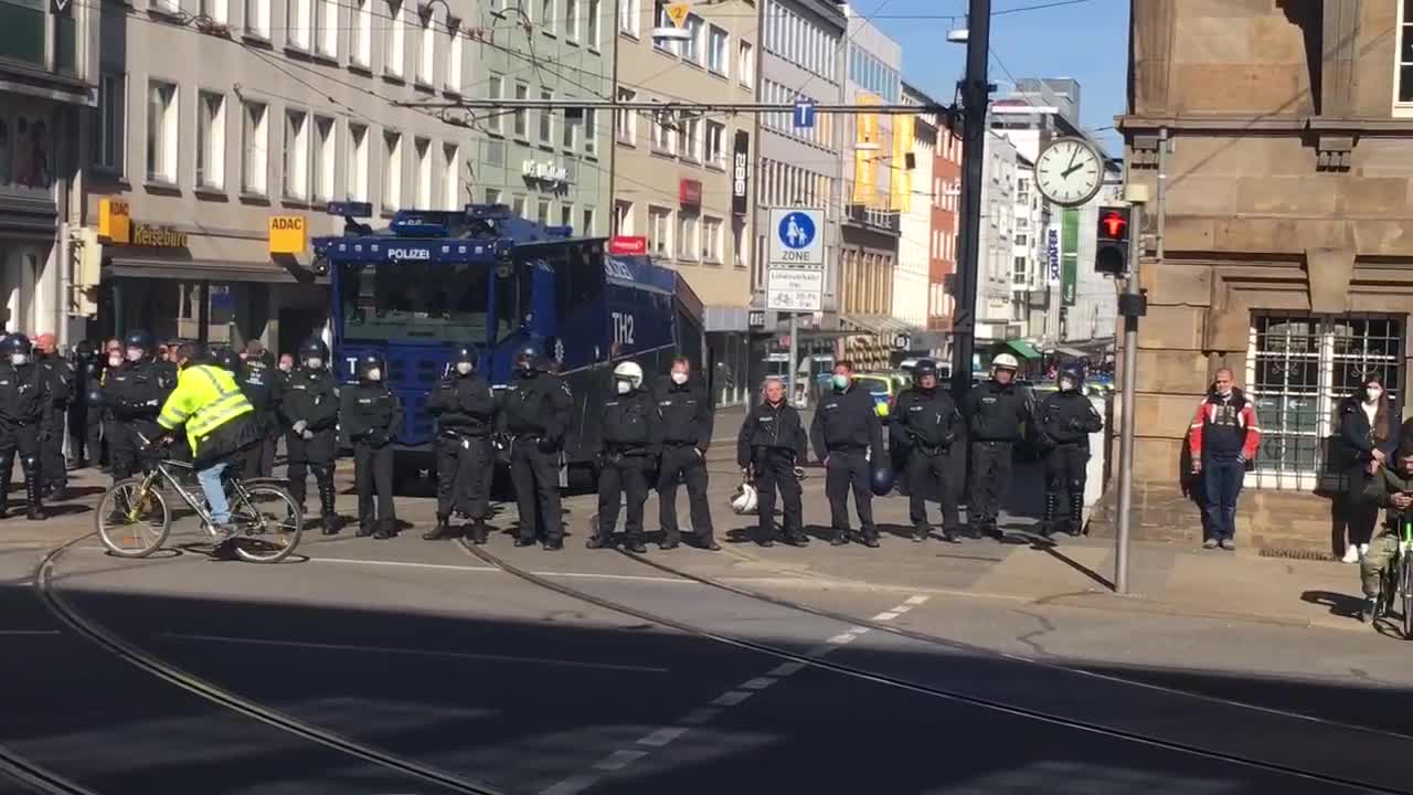 Kassel 20.03.21 Paderborn auf RT Deutsch . Die Welt sieht uns.