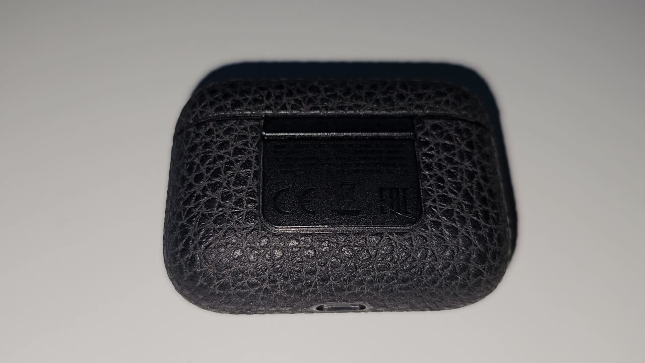 Charging Case for Marshall Motif Earbuds