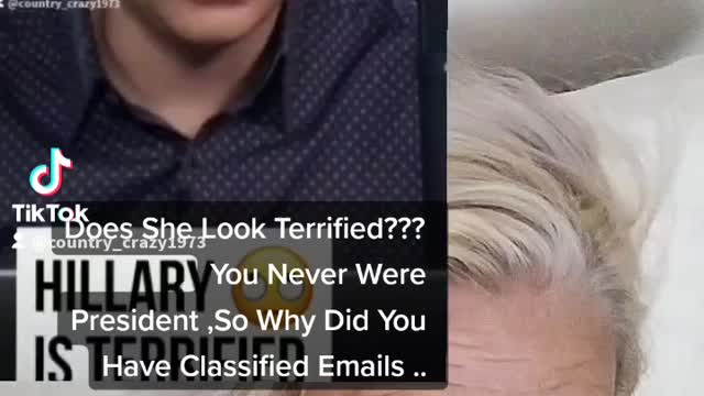 Hillery Clinton Says be terrified 😂😂