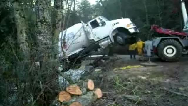 PROPANE TRUCK CRASH IN RIVER
