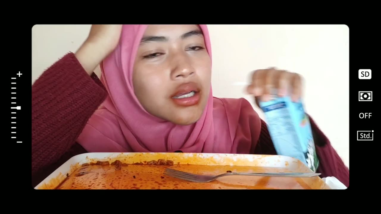 Automatically CRY while eating SAMYANG BULDAK EXTRA Spicy