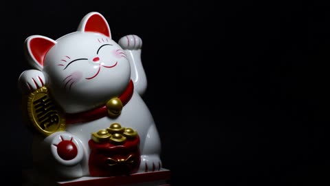 Lucky Cat infused with Money Reiki