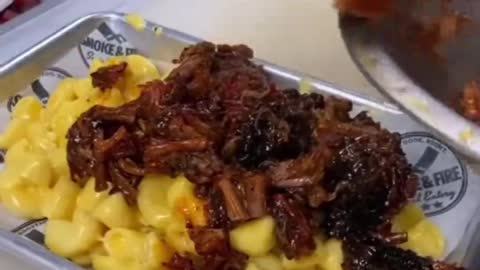 A fusion of macaroni and meat sauce!