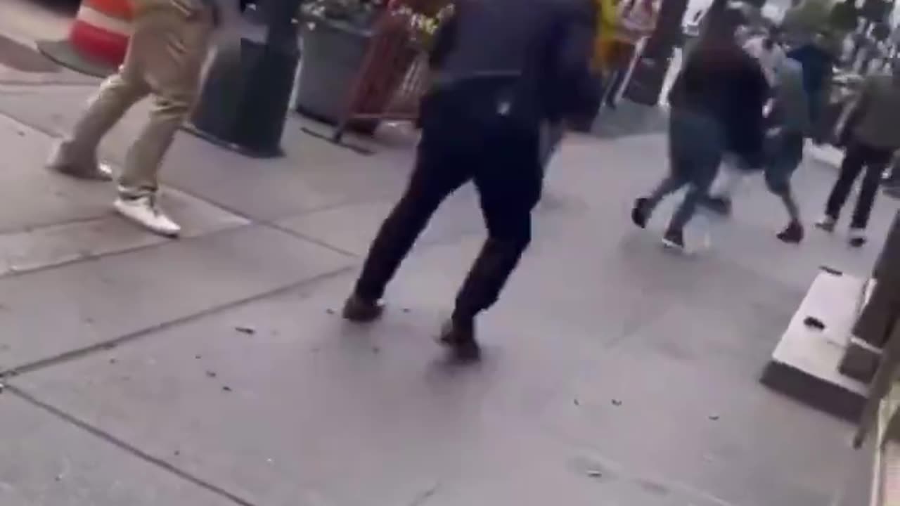 Man Tries To Fight A Homeless Man And Gets A Bottle Smashed On His Head