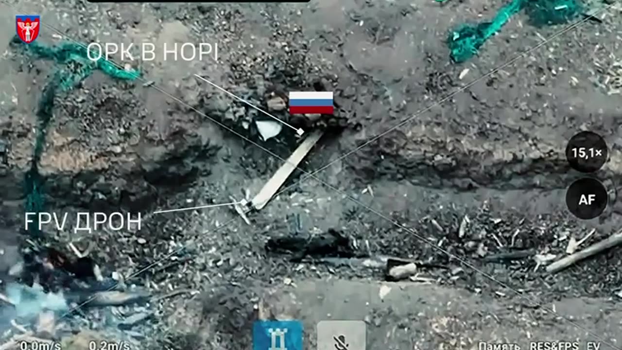 A not very smart Russian tried to touch an unexploded FPV drone with a board