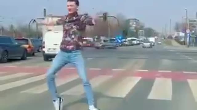 Now THIS is dancing!