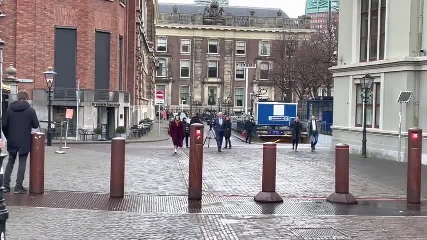 PIETER OP HET BINNENHOF 3 DECEMBER 2021