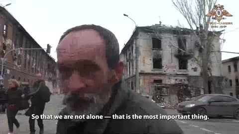 Mariupol resident thanks Russia for its help