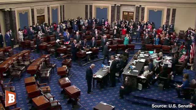 Mitt Romney Claps with Democrats for KBJ Confirmation as Republicans Leave Chamber