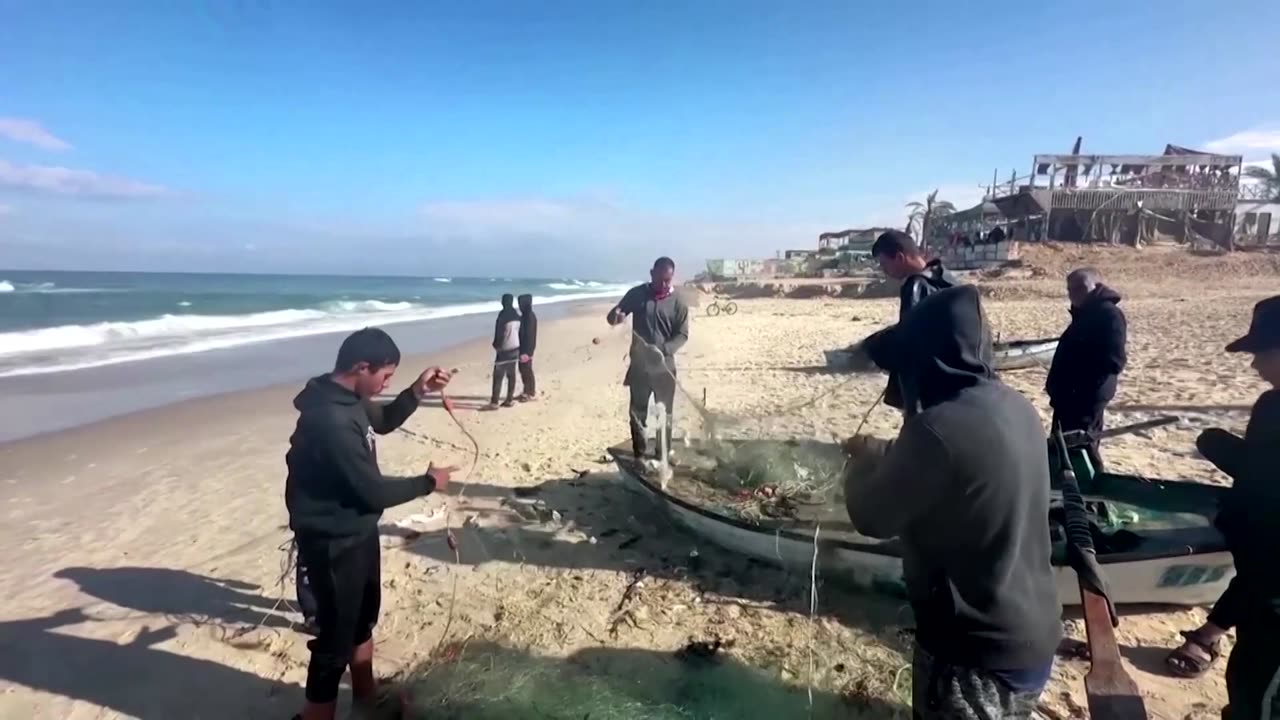 Gazan fishermen risk their lives to feed their families