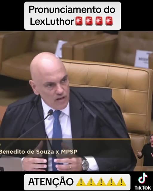 Alexandre Xandeca de Moraes libera a Maconha.