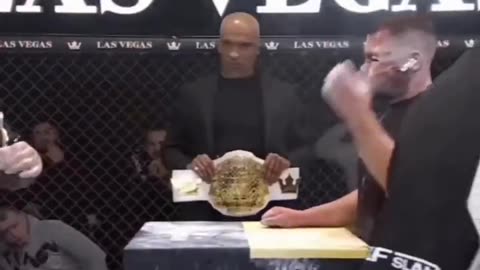 Crazy Slap Fight