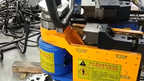 tube bending machine