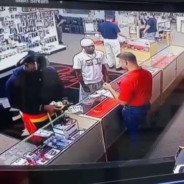 Funniest pranks you'll see today 😂🤣