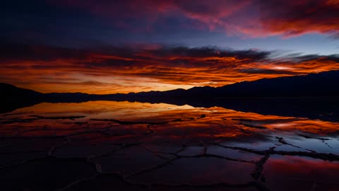 Badwater Basin Sunset (Timelapse)