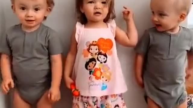 Cute babies awesome video ❤️🥰