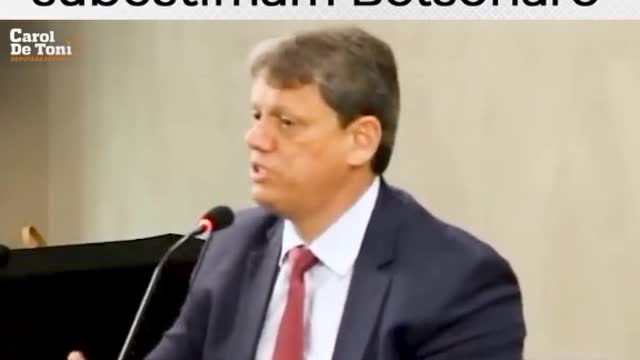 Tarcísio de Freitas falando de Bolsonaro