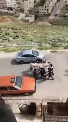 They're called CRISIS ACTORS PEOPLE!!!