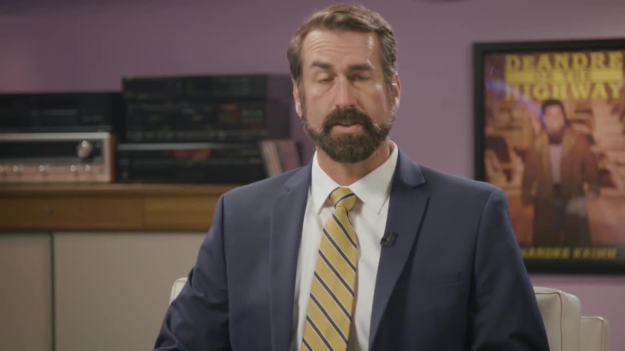 Give or Take 2 Minutes with Rob Riggle | RIGGLE’S PICKS | FOX NFL