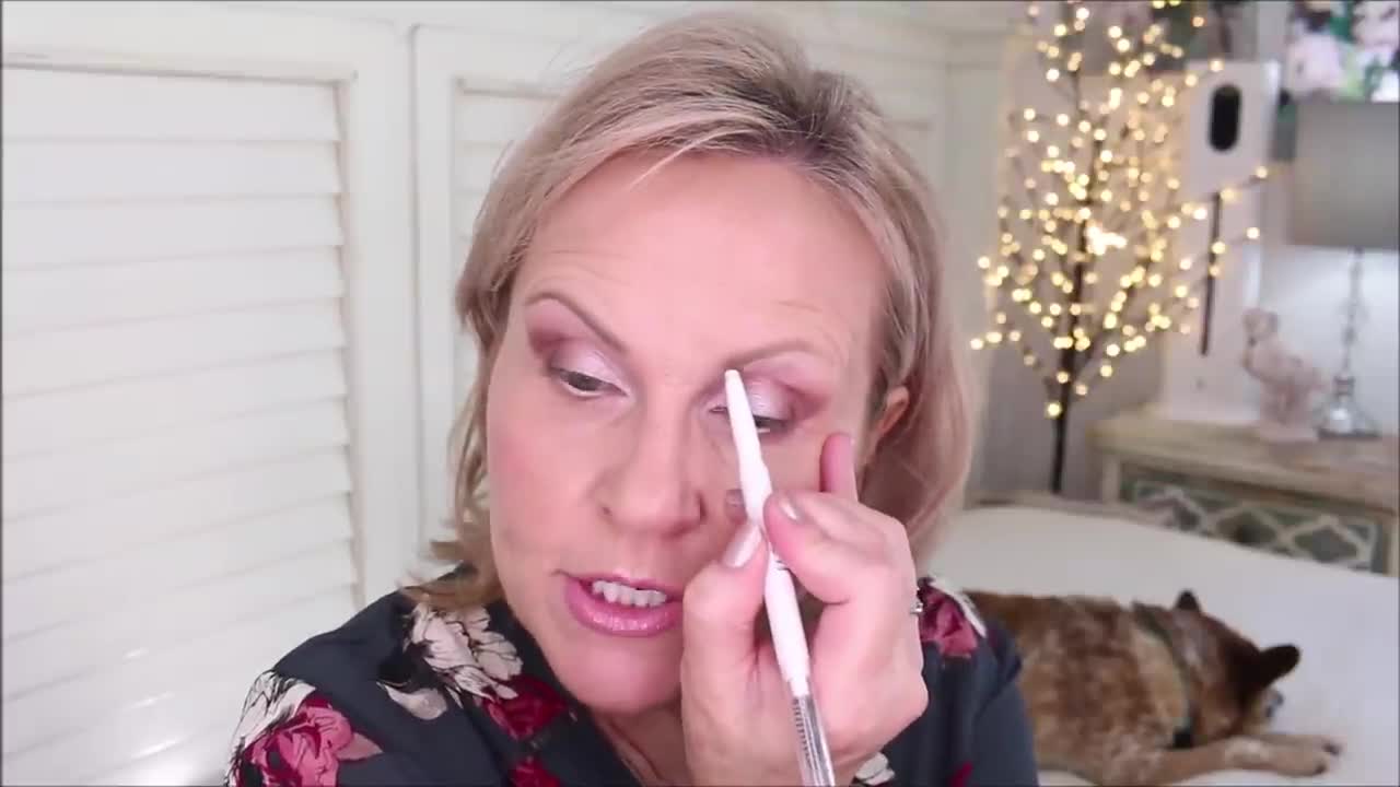 MAKEUP TIPS and TRICKS for AGING EYES