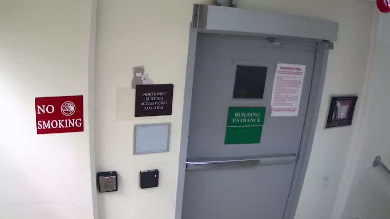 5181CHOBBANorthLobbyStair8_2021-01-05_22h40min02s117ms.mp4