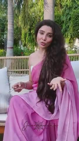 Love is unconditional, being in a relationship is not!