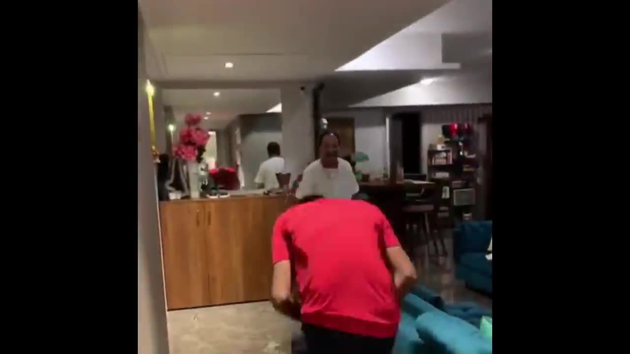 Cricketer playing his home with children,shicker dhaban,hardik pandia,smith,rasid khan