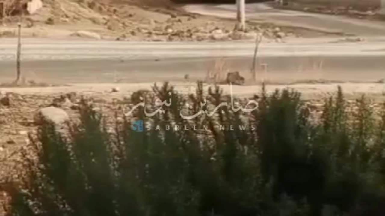 IDF tanks in the town of Umm Batnah in the Quneitra countryside, southern Syria