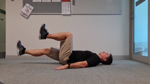 Supine single leg extension