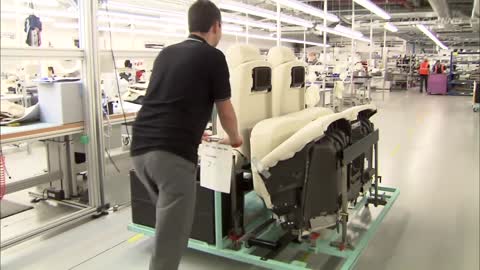 Rolls-Royce Production by Hand in England