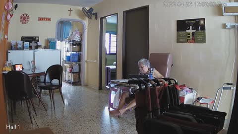 hallfront day n night 20220426