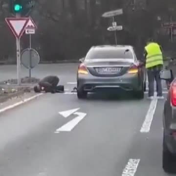 Anyone doing this should lose their licence Danger on the road