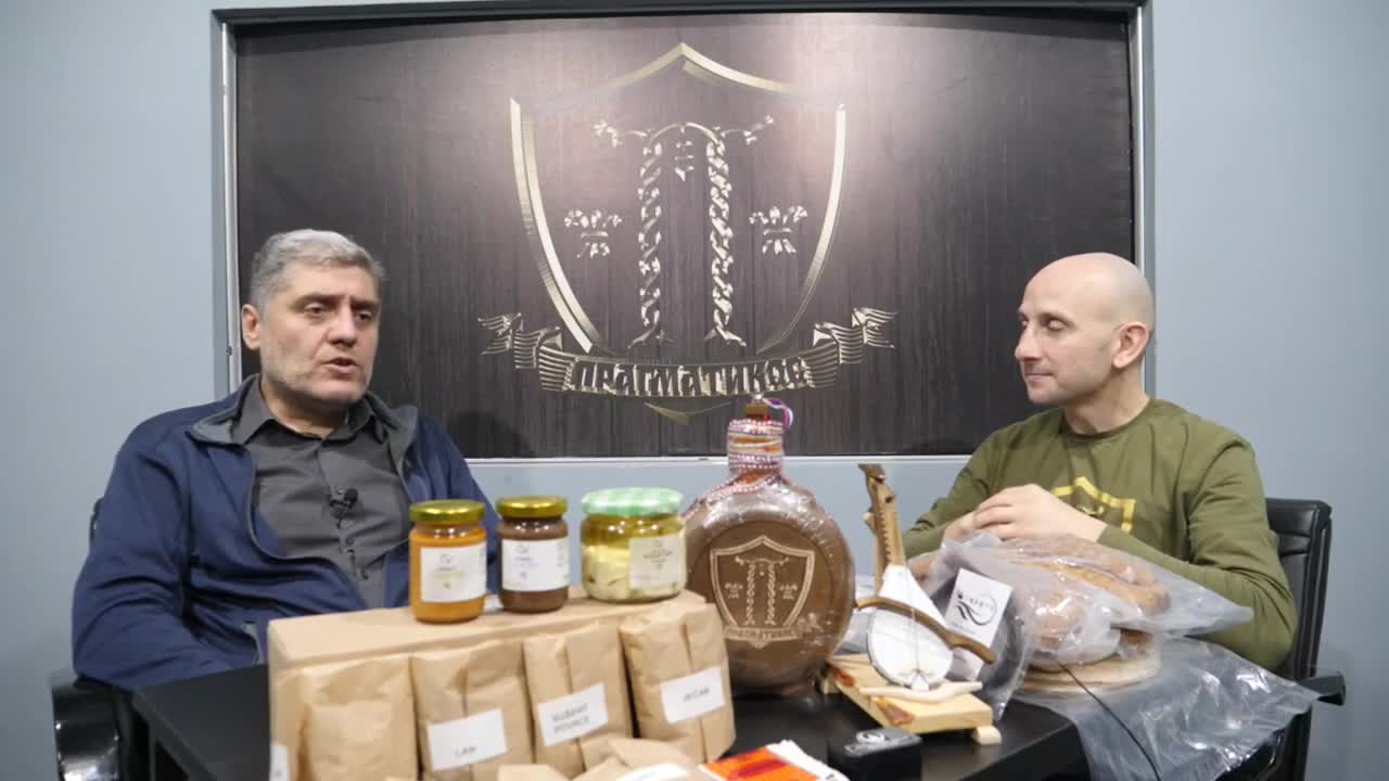 O Lady Gagi (Miroljub Petrović)