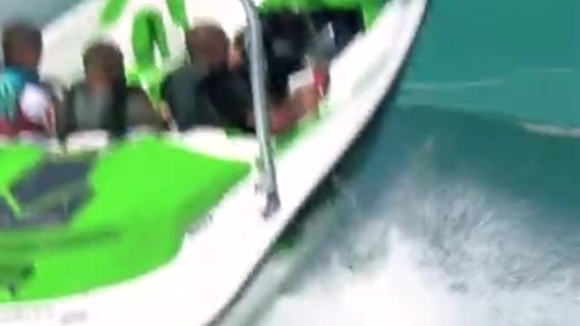 Boat Goes VERTICAL!