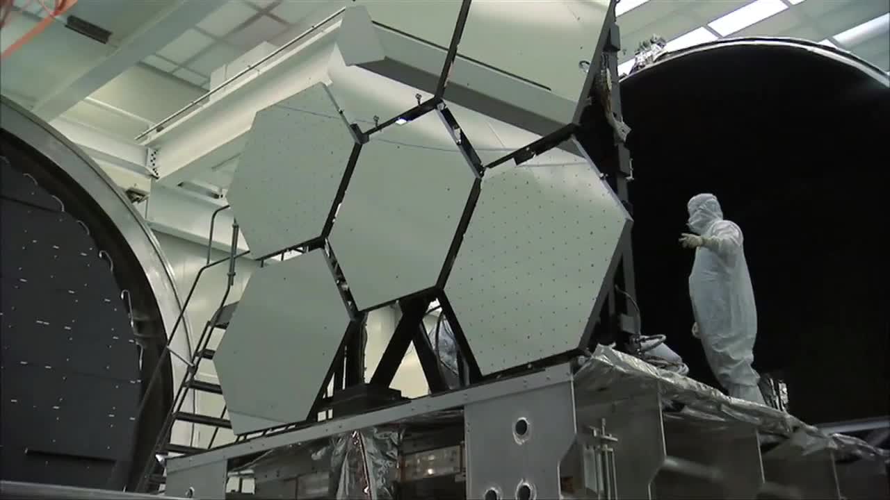 3D Mock-up Demonstration of a Satellite