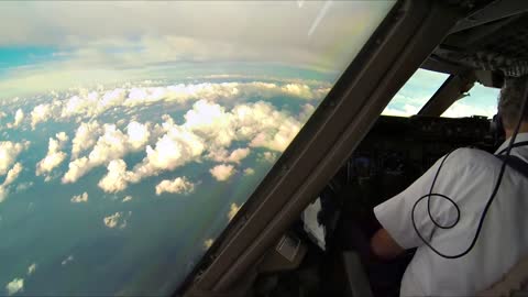 Captain's view Breakoff landing Amsterdam - Boeing 747-400